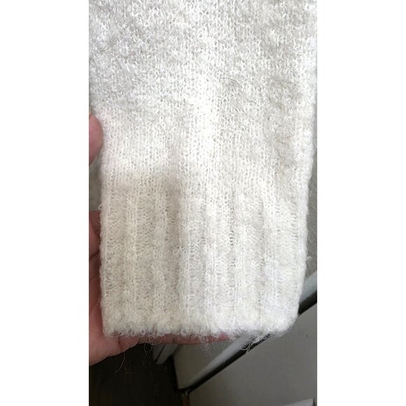 Treasure & Bond Ivory Cozy Boucle Button-Up Cardigan Sweater L Soft Textured Kni - Picture 4 of 7